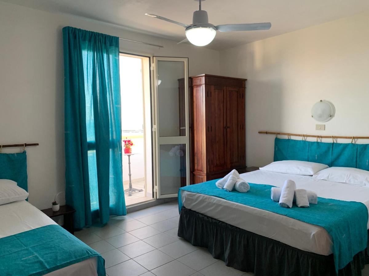 La Bussola Hotel Porto Palo Kültér fotó